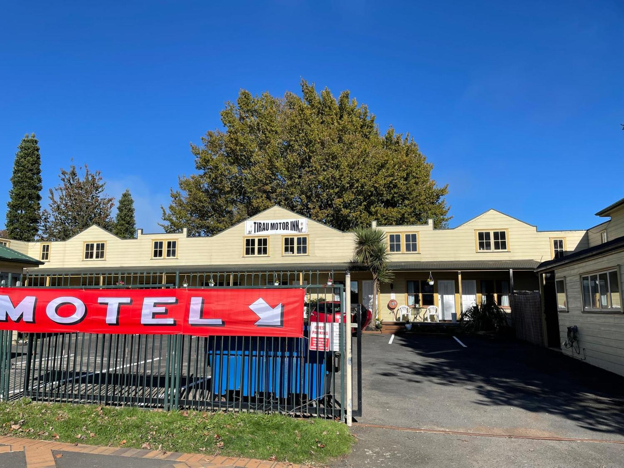 Tirau Woof Woof.....Motor Inn Eksteriør bilde